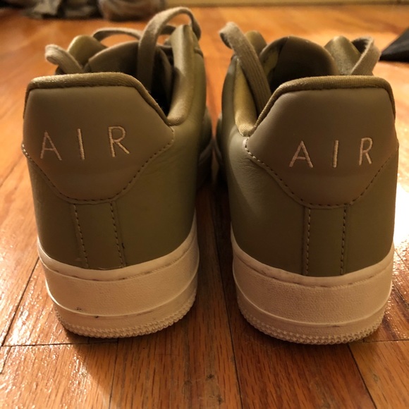 Nike Air Force - Picture 4 of 7